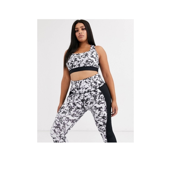 ASOS/ Wolf & Whistle Curve Workout/ Gym Set - Picture 2 of 8